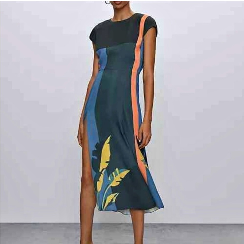 Aritzia Hamptons dress